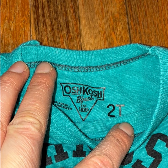 Graphic Tees and Plaid Button-Up Tees - Picture 9 of 9